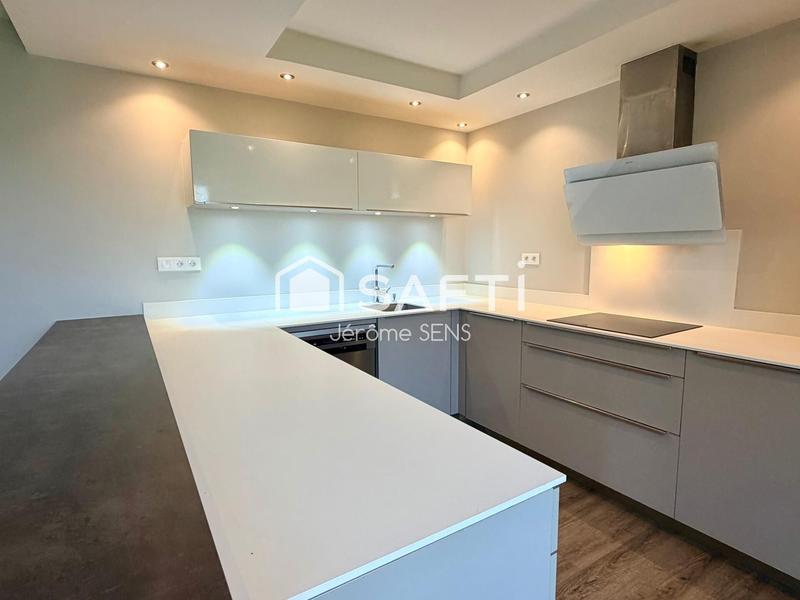 Appartement - 92 m² - 4 pièces