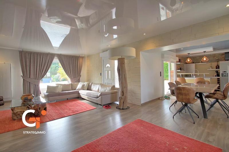 Maison - 110 m² - 4 pièces