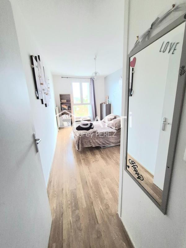 Appartement - 142 m² - 6 pièces