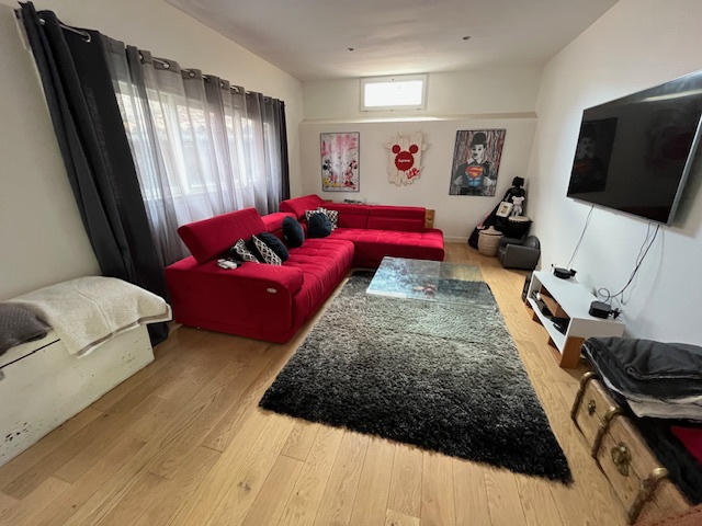 Maison - 127 m² - 5 pièces