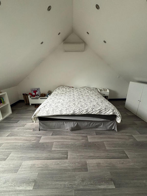 Maison - 183 m² - 8 pièces