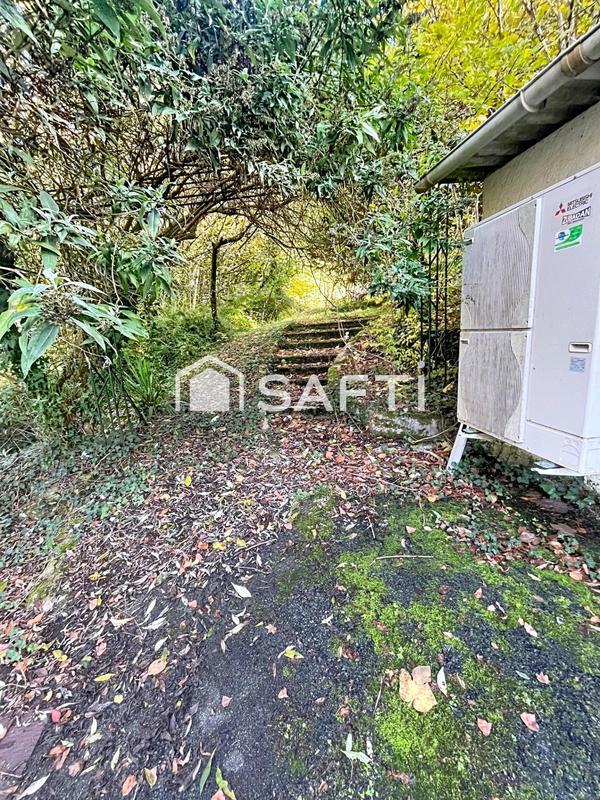 Maison - 188 m² - 7 pièces