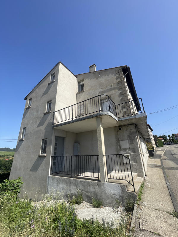 Immeuble - 210 m² - 9 pièces