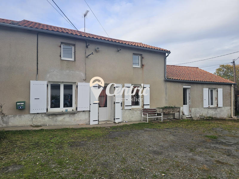 Maison - 233 m² - 6 pièces