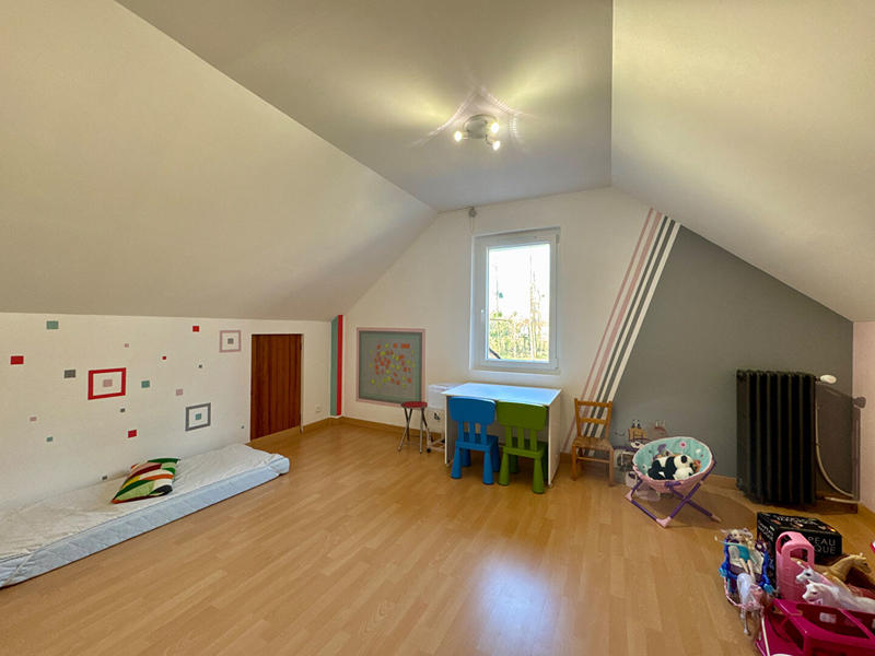 Maison - 200 m² - 7 pièces