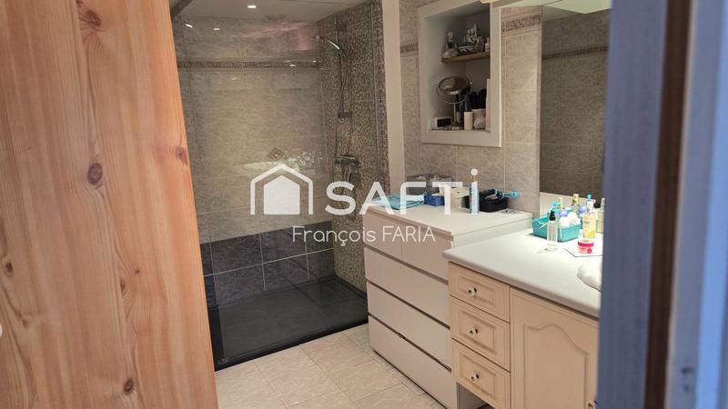 Maison - 141 m² - 6 pièces