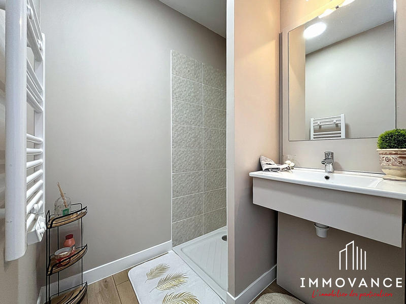 Appartement - 81 m² - 4 pièces