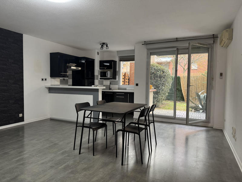 Appartement - 50 m² - 2 pièces