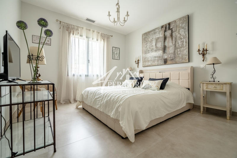 Maison contemporaine - 170 m² - 7 pièces