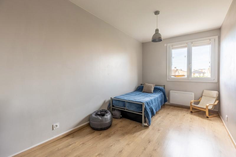 Appartement - 94 m² - 4 pièces