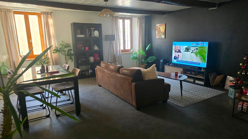 Maison de village - 140 m² - 6 pièces