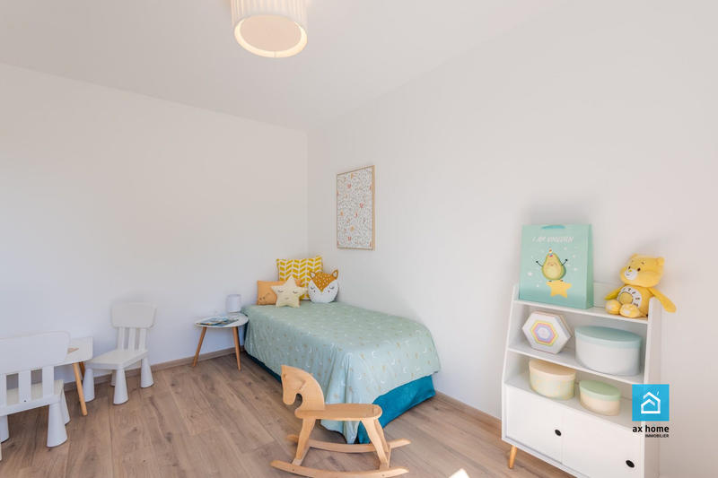 Appartement - 97 m² - 4 pièces