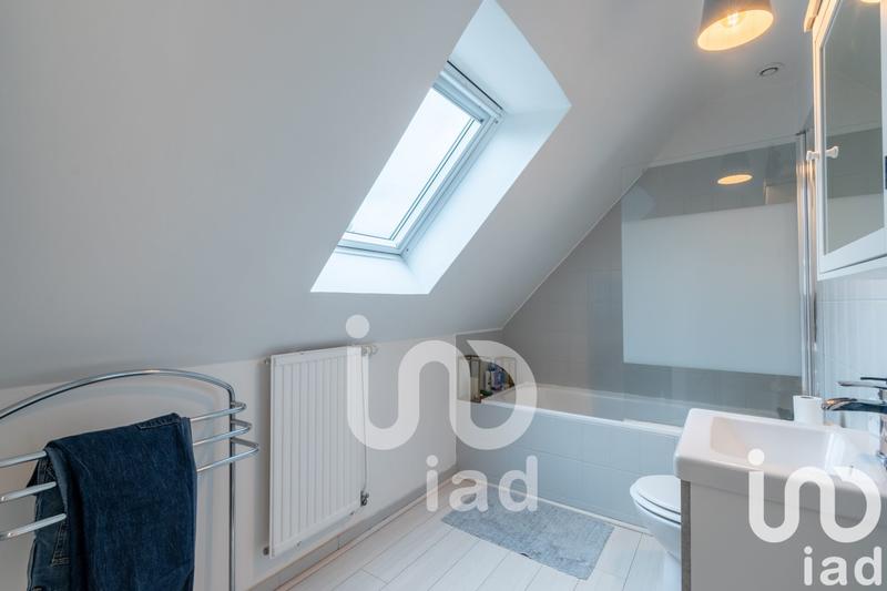 Maison - 106 m² - 5 pièces