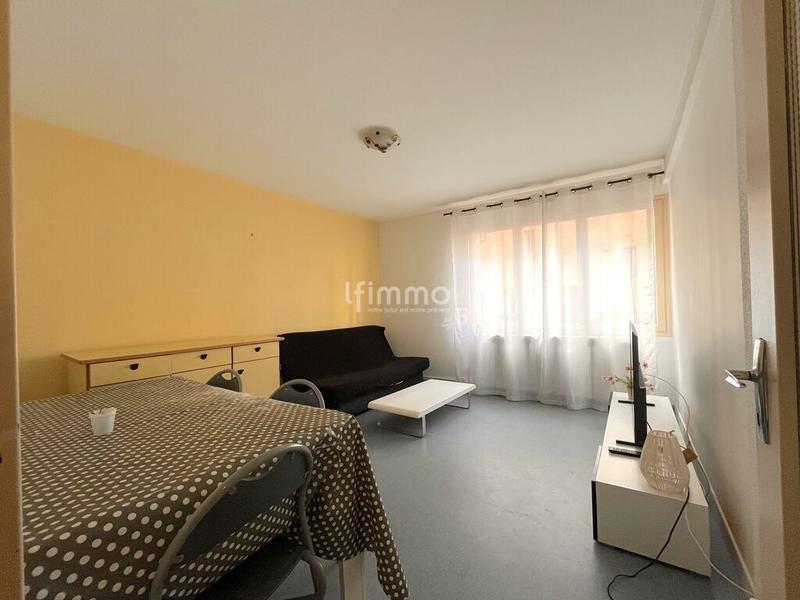 Appartement - 65 m² - 4 pièces