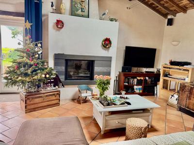 Maison - 122 m² - 5 pièces