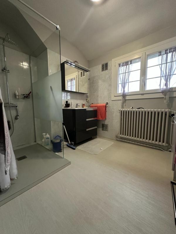 Maison traditionnelle - 114 m² - 5 pièces