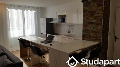 Chambre - 11 m² - 1 pièce