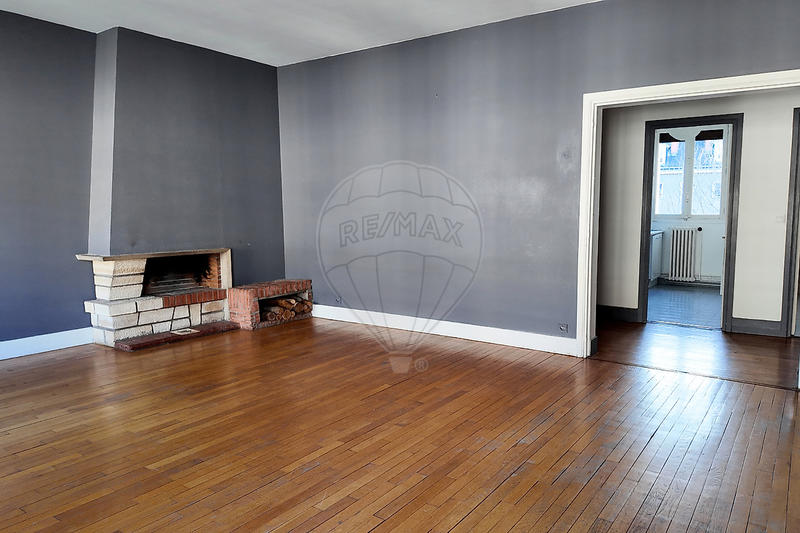 Appartement - 82 m² - 3 pièces