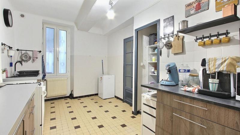 Maison de village - 137 m² - 7 pièces