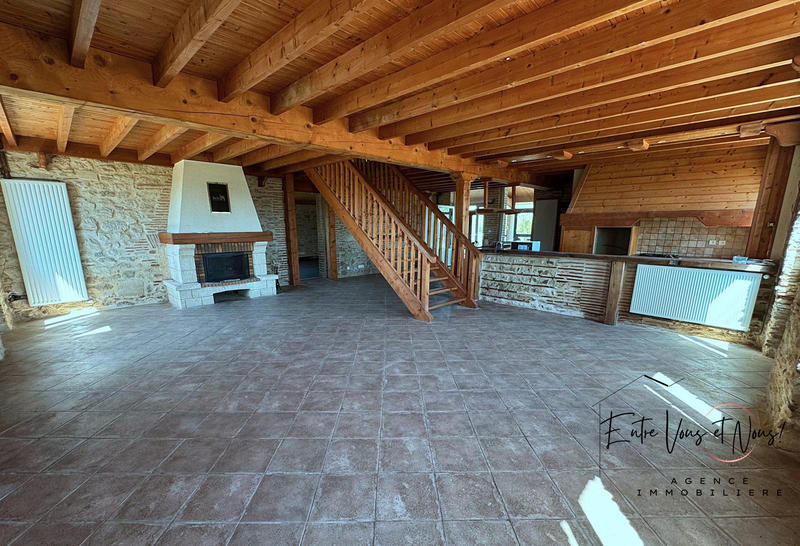 Maison ancienne - 245 m² - 9 pièces