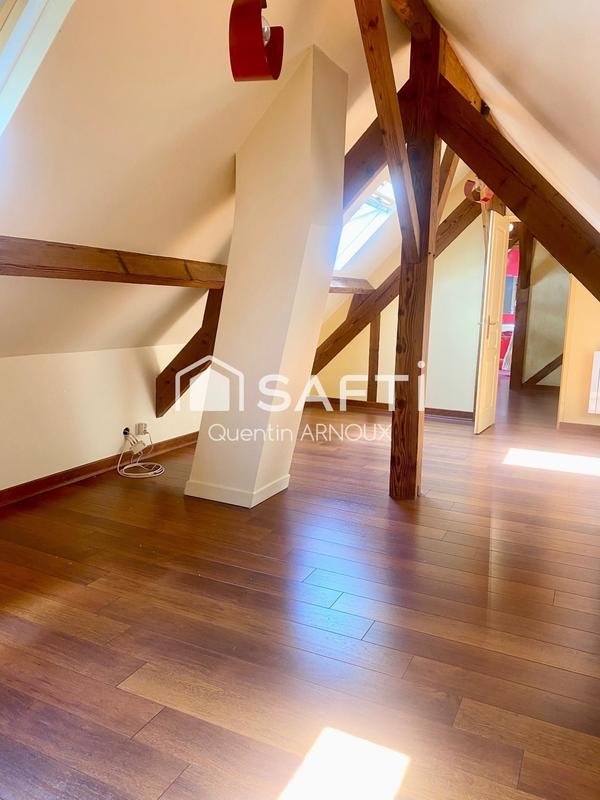 Appartement - 137 m² - 4 pièces