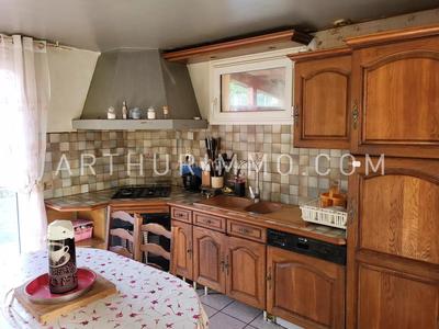 Maison - 150 m² - 7 pièces