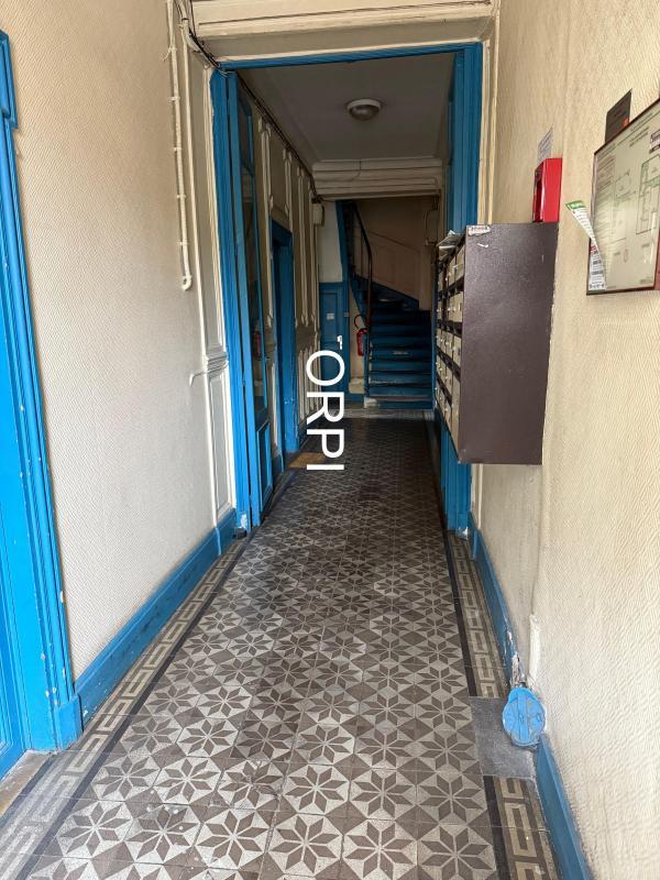 Studio - 16 m² - 1 pièce