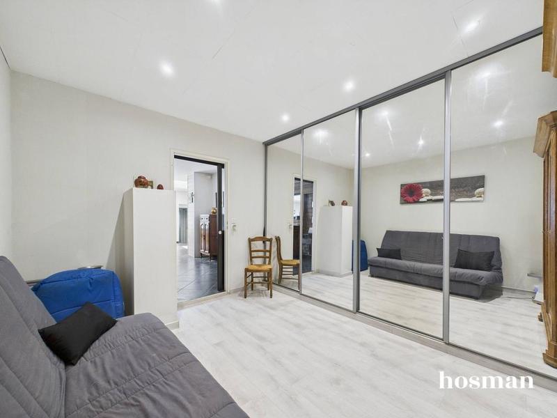 Maison - 160 m² - 6 pièces