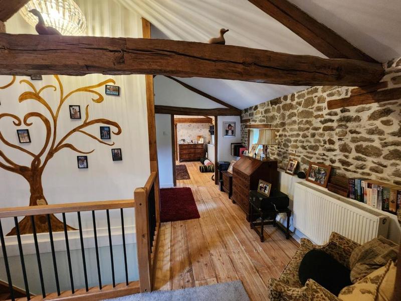 Propriété - 150 m² - 5 pièces