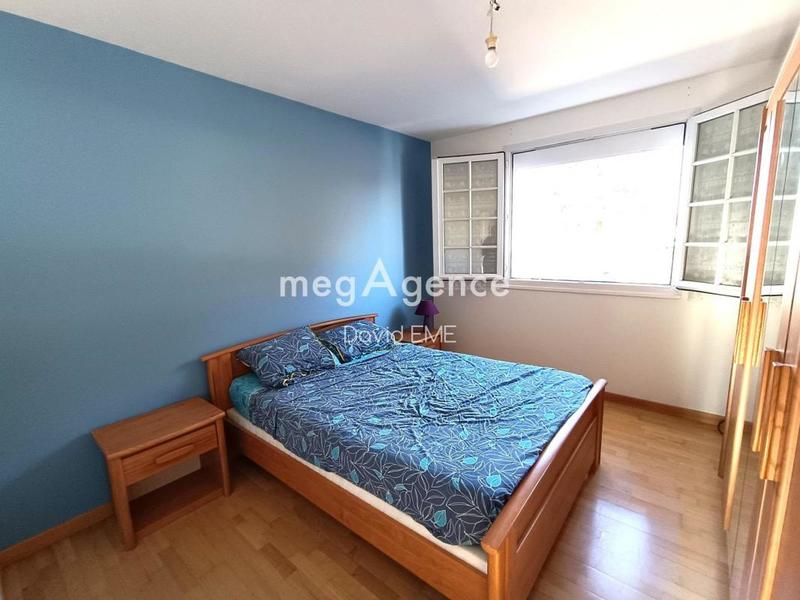 Maison traditionnelle - 102 m² - 5 pièces