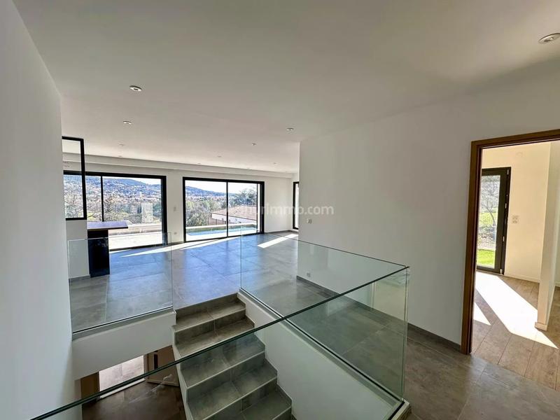 Maison - 148 m² - 5 pièces