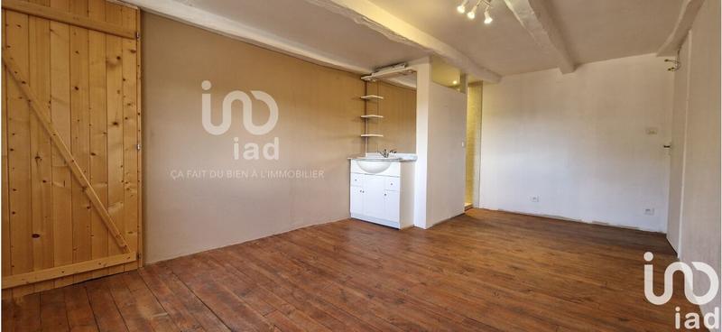 Maison - 233 m² - 8 pièces