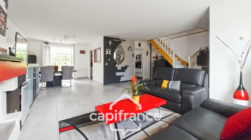 Maison - 195 m² - 7 pièces