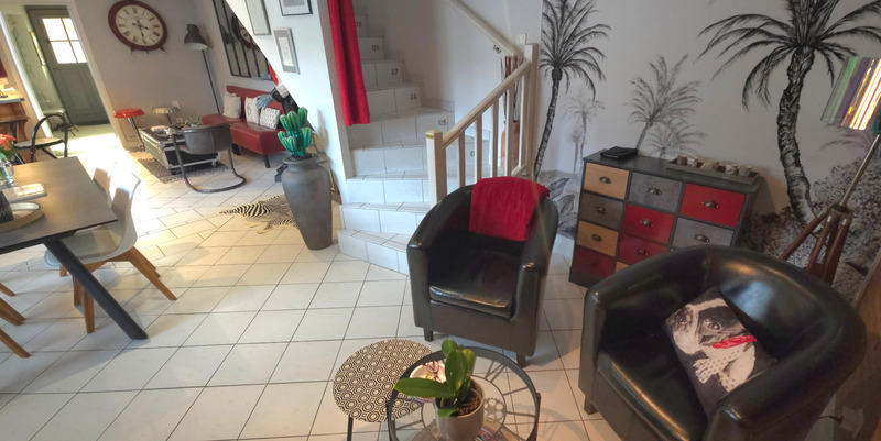 Maison - 121 m² - 5 pièces