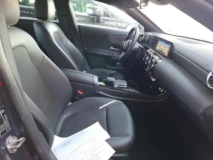 Mercedes Cla II Coupe 180 Progressive Line 7g-Dct