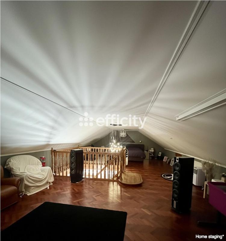 Maison - 166 m² - 5 pièces