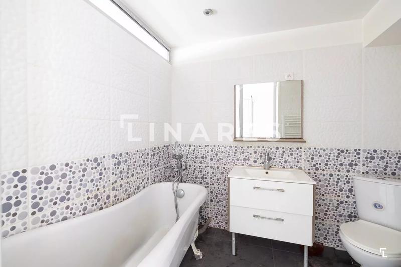 Appartement - 97 m² - 2 pièces