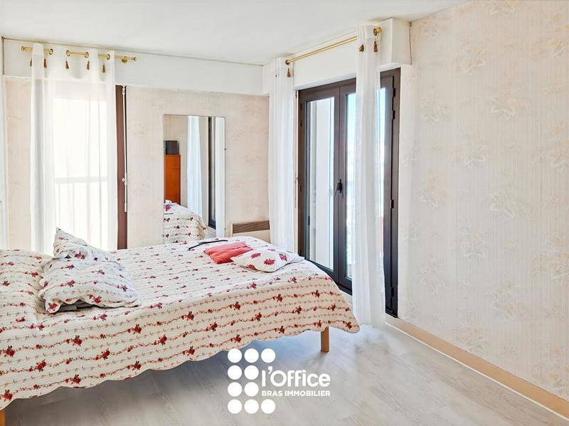 Appartement - 105 m² - 5 pièces