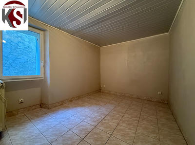 Maison - 98 m² - 5 pièces