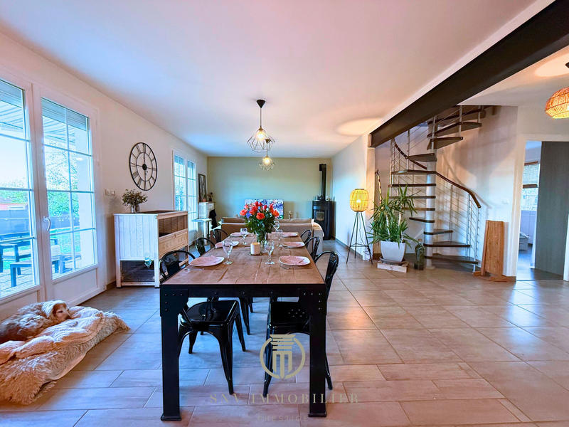 Maison - 109 m² - 5 pièces