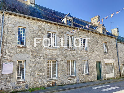 Maison - 180 m² - 8 pièces