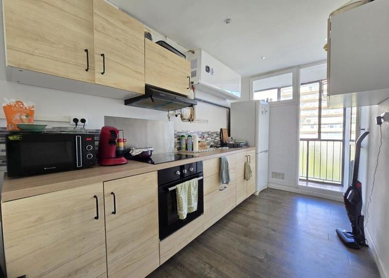 Appartement - 12 m² - 2 pièces