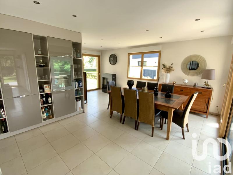 Maison - 162 m² - 6 pièces