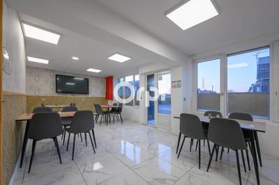 Maison - 176 m² - 3 pièces