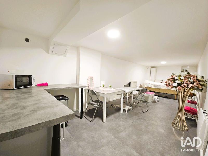 Local commercial - 103 m²