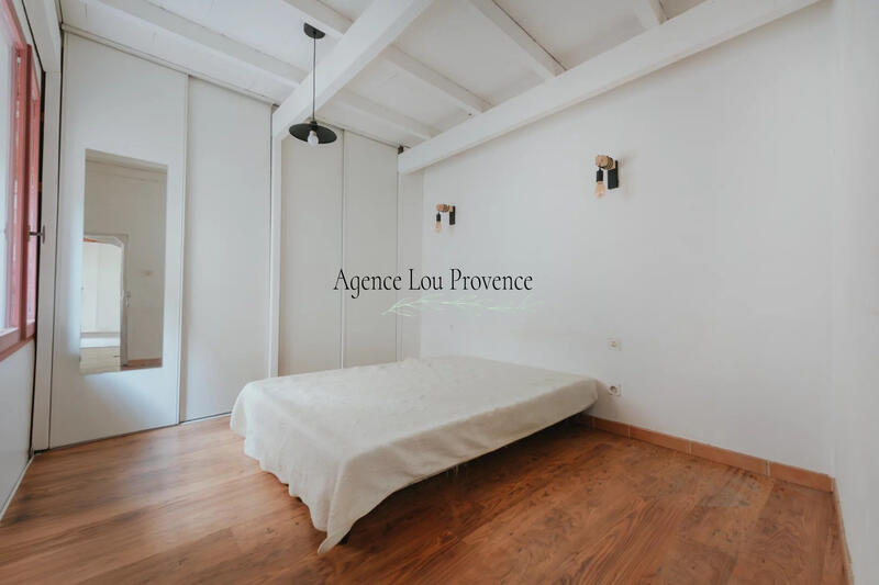 Maison traditionnelle - 153 m² - 5 pièces