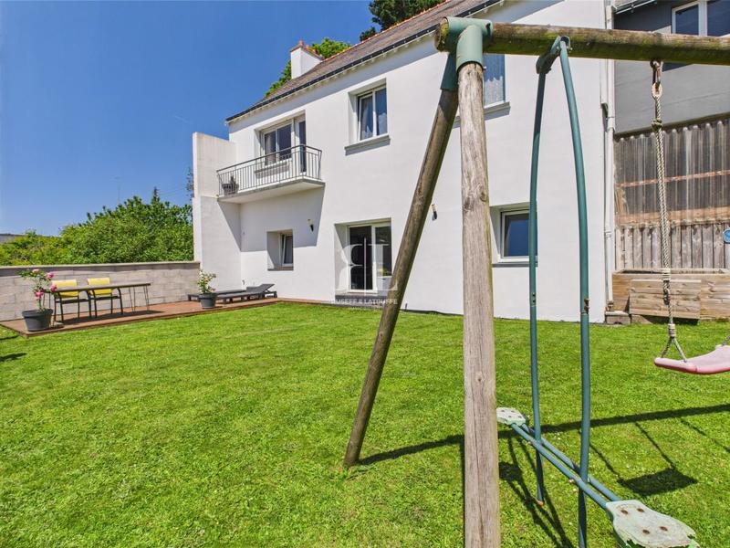 Maison - 145 m² - 6 pièces
