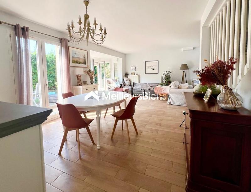 Maison - 143 m² - 6 pièces