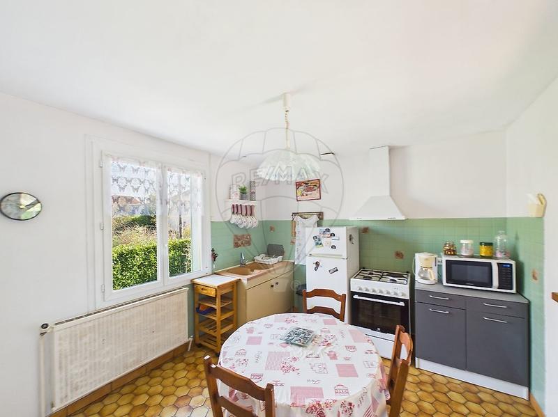 Maison - 95 m² - 7 pièces