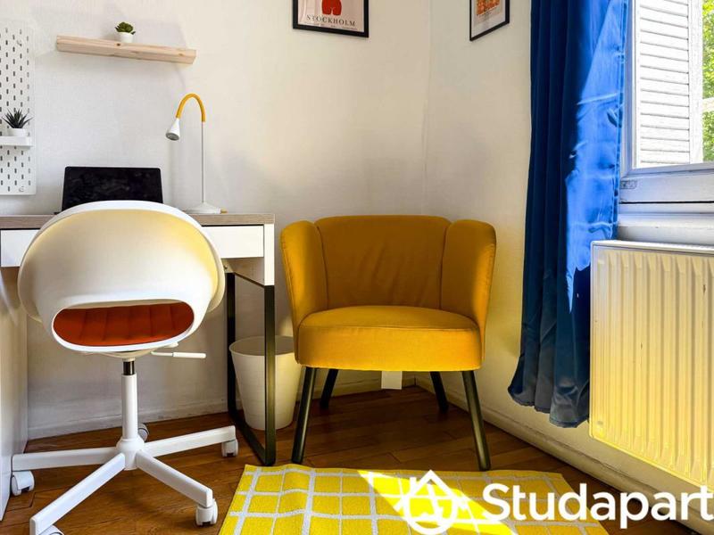 Appartement - 85 m² - 1 pièce